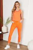 Darcy Solid Crinkle Jogger Pant model