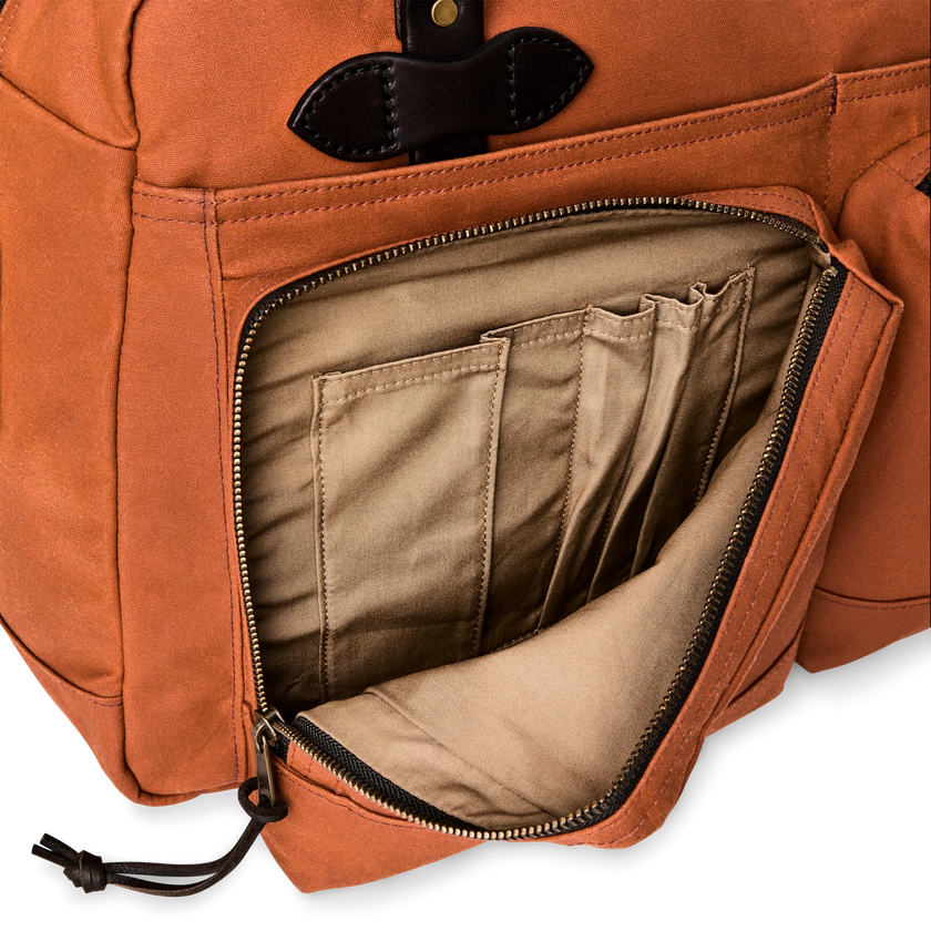 Filson 48hr duffle rust  open