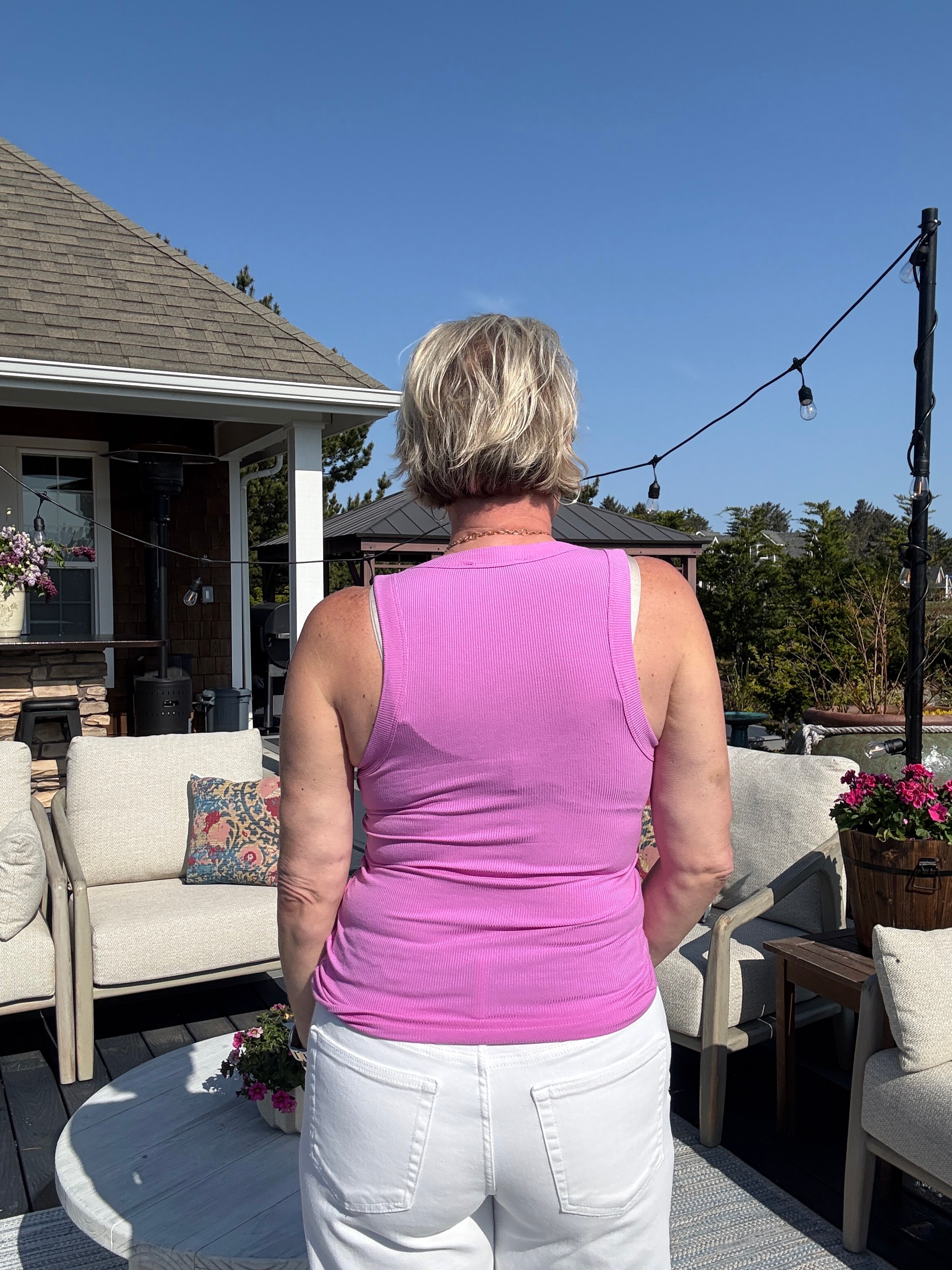 Ribbed Scoop Neck Tank Top bright mauve back