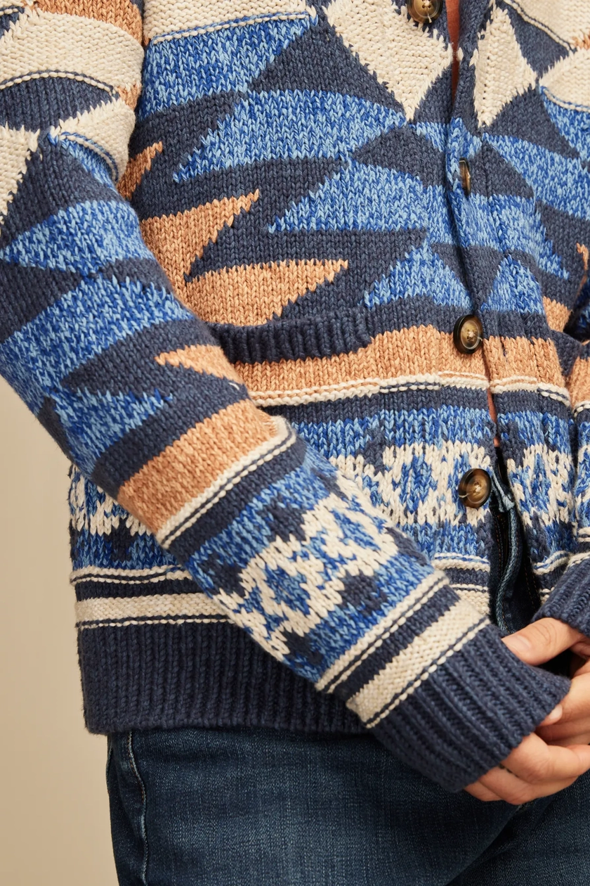 SOUTHWESTERN CARDIGAN details