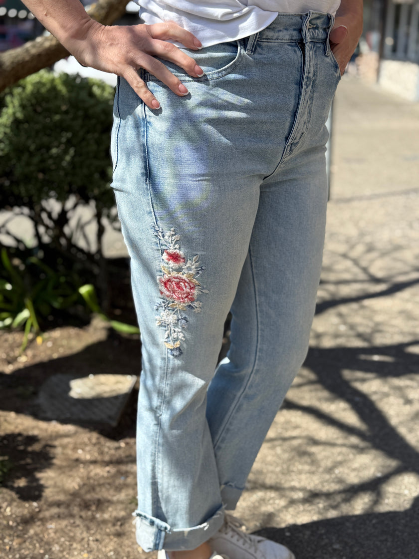 Kai Embroidered Pant