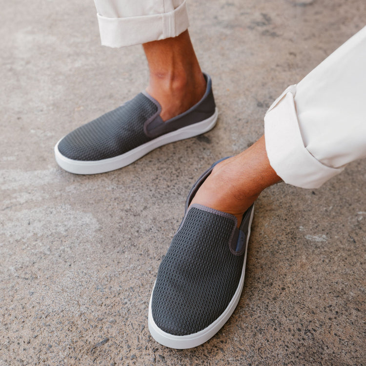 Lae‘ahi Men's Slip-On Sneaker - pavement