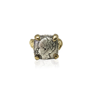 Gold Twisted Wilhelmina Square Ring 8