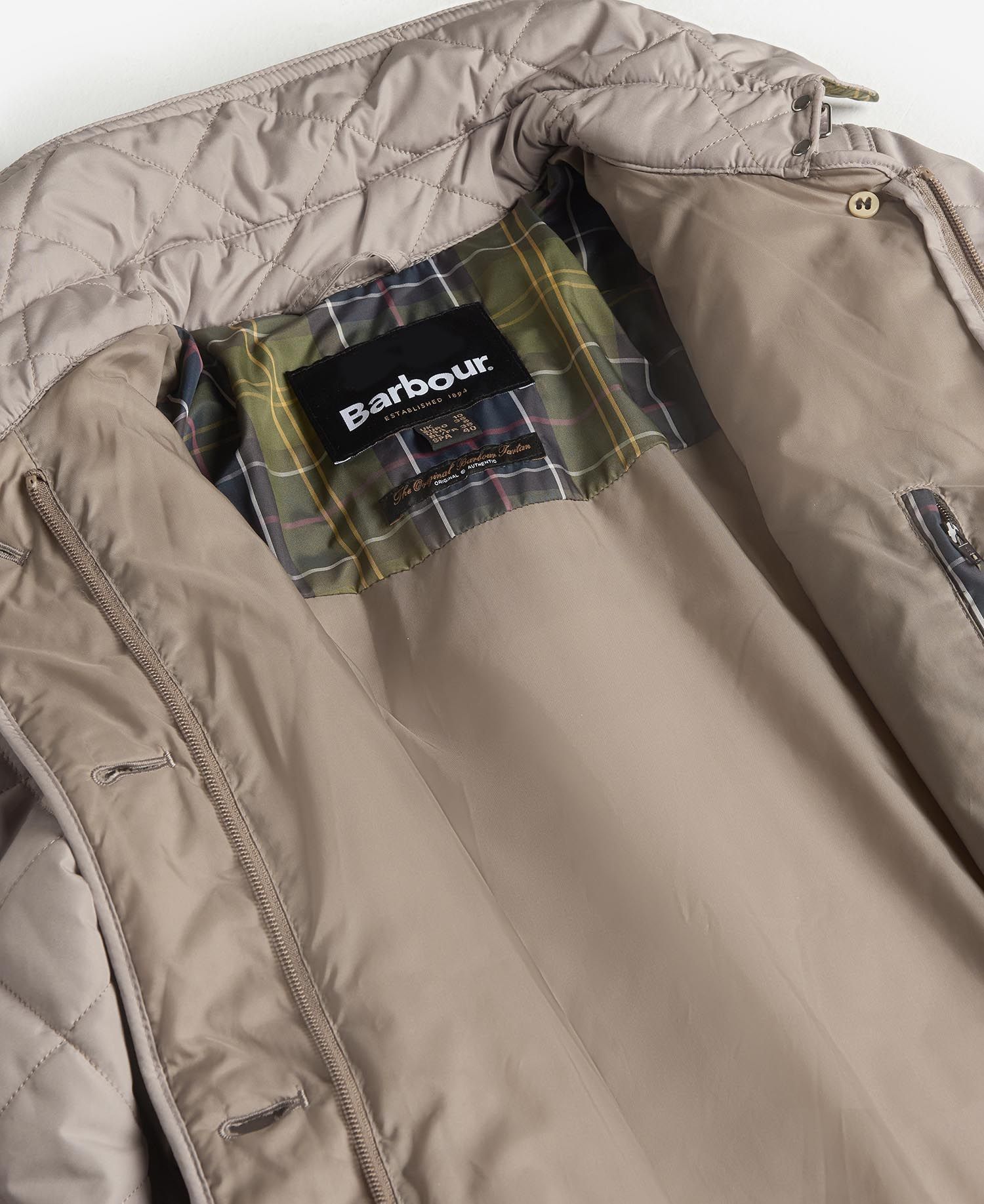 Barbour Tummel Quilt Jacket tag with tartan details