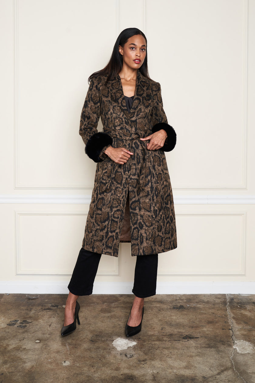 PRINT COAT W/ REMOVABLE FUR LEOPARD CUFFS