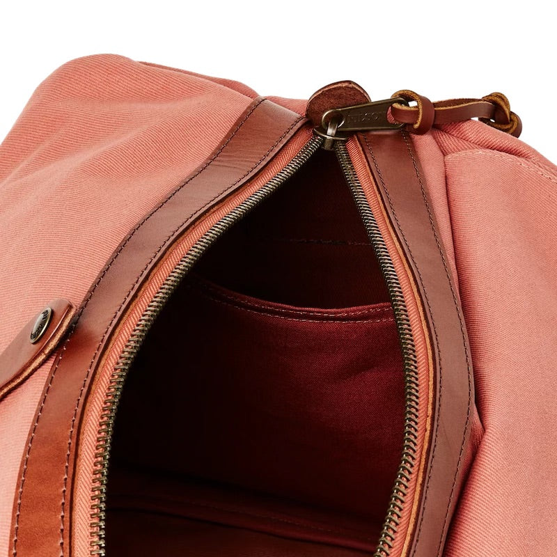 LIMITED EDITION - Filson Medium Rugged Twill Duffle Bag | Cedar Red inside zipper