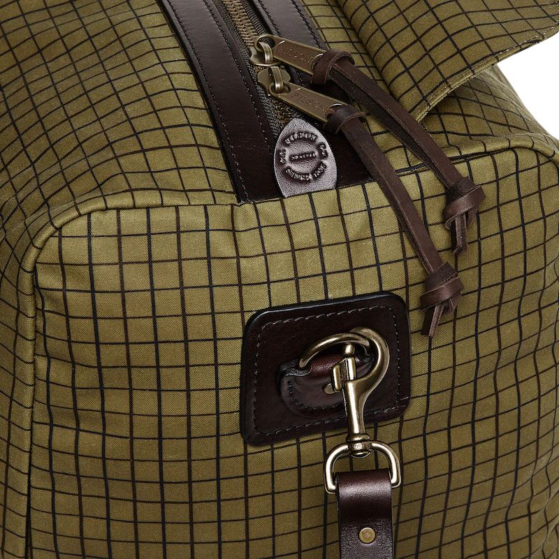LIMITED EDITION - Filson Medium Oil Finish Tin Cloth Duffle Bag | Fad Way Green details 2