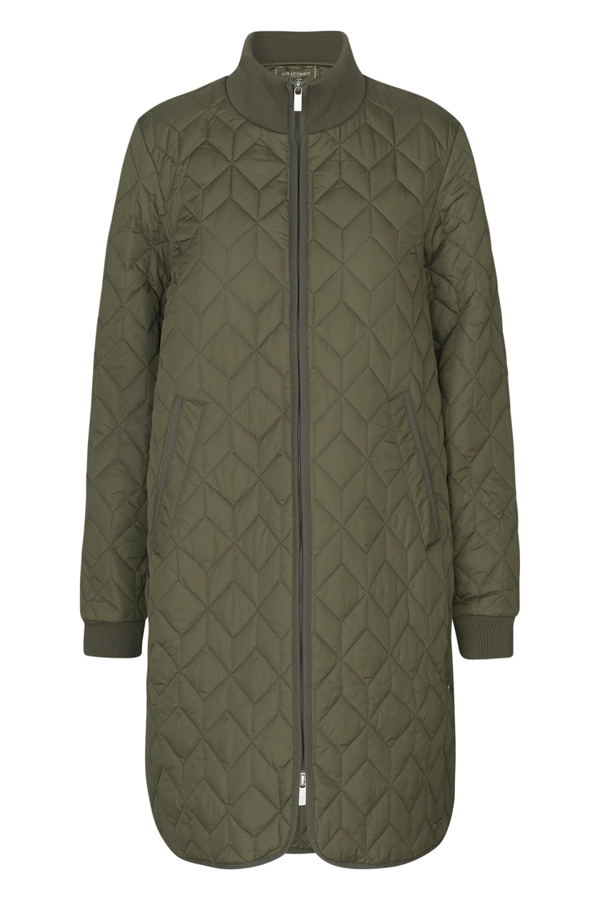 ジャケット・アウター eLLa quilting cape coat eLLa quilting cape coat （Mimosa Cape Sewing Pattern, I AM
