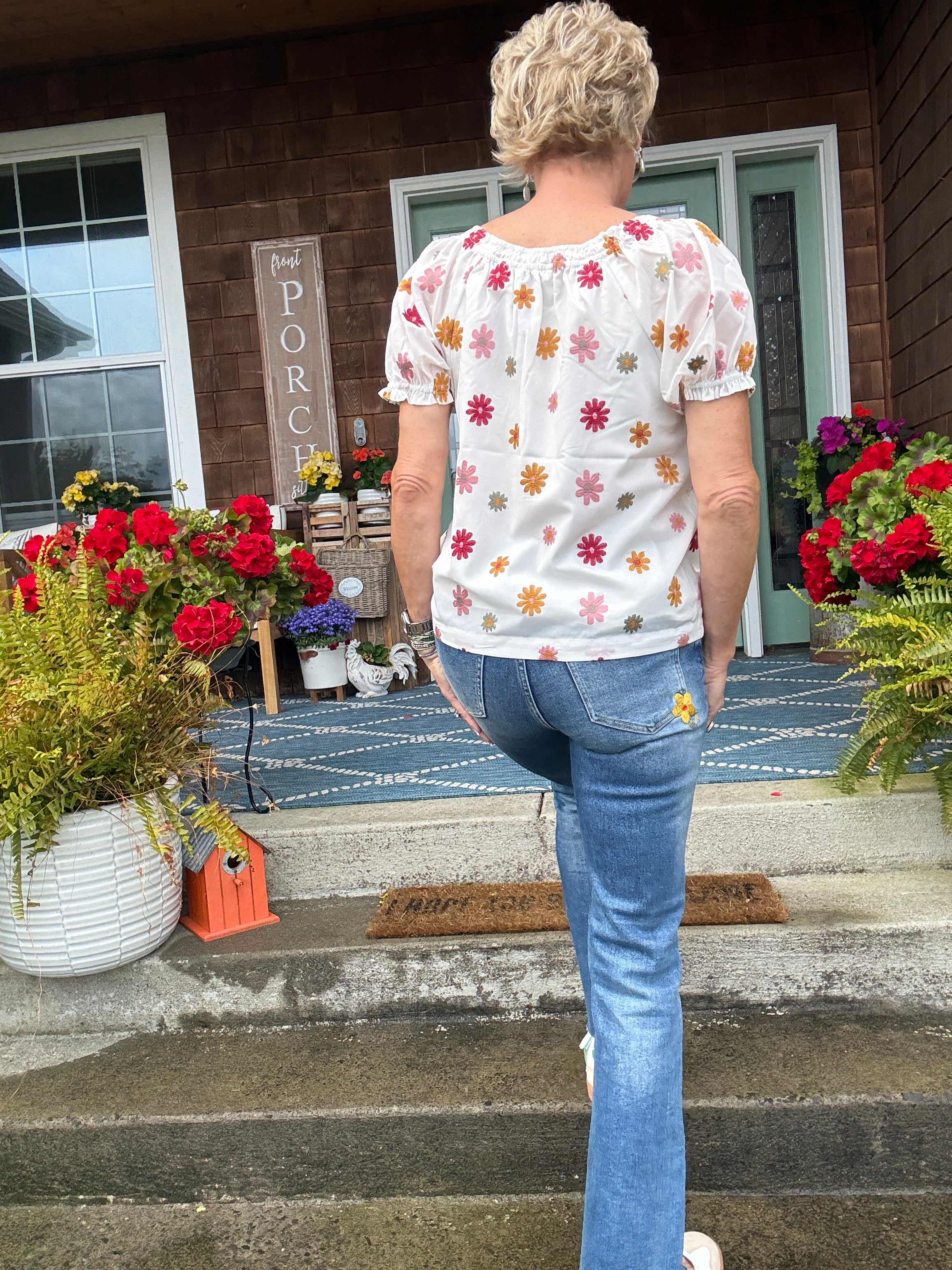Short Sleeve Tie Neck Woven Top