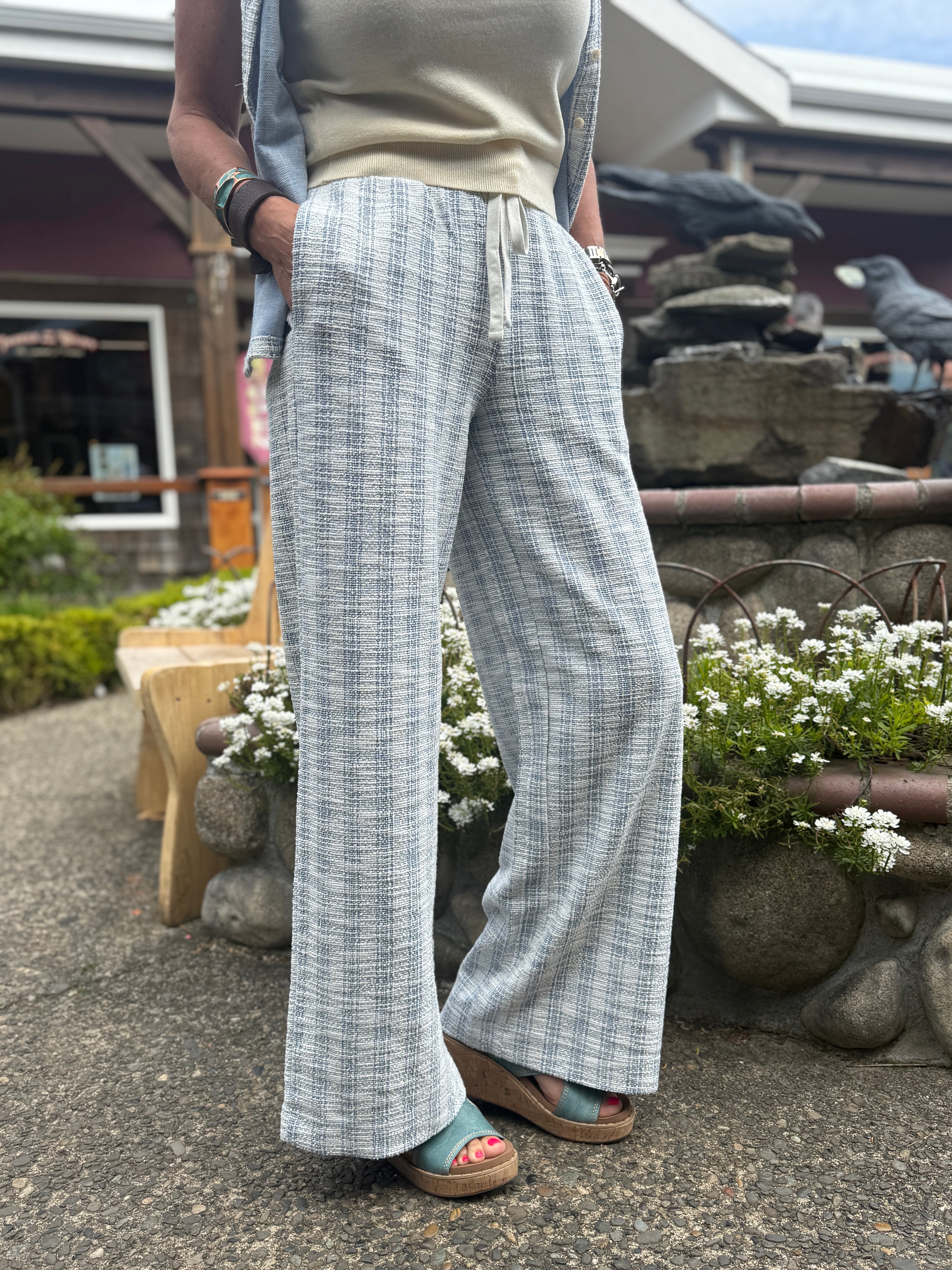 Zaria Pants front