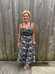 Strap EMB MIDI Dress W Belt