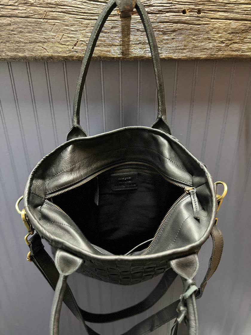 Bryant Woven Travel Tote black inside