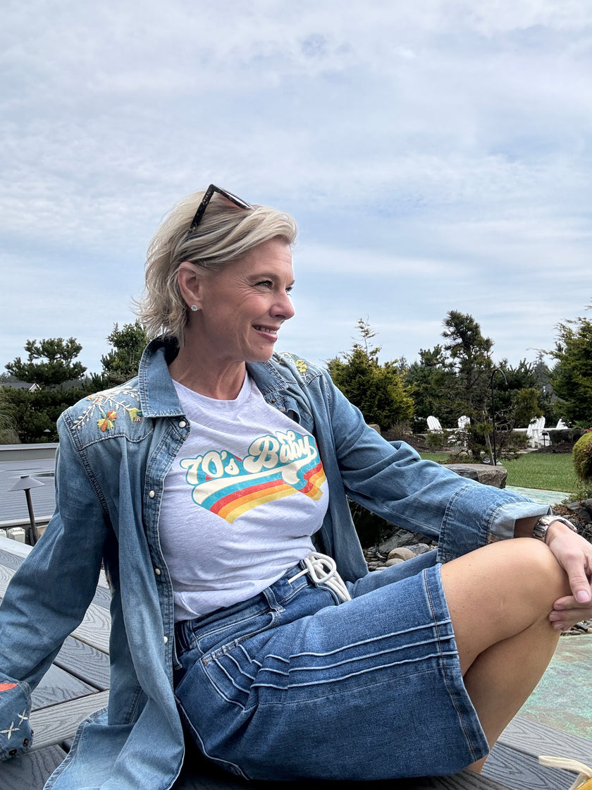 EB Mid Rise Relaxed Fit Jorts with Side Pinstripe Detail side