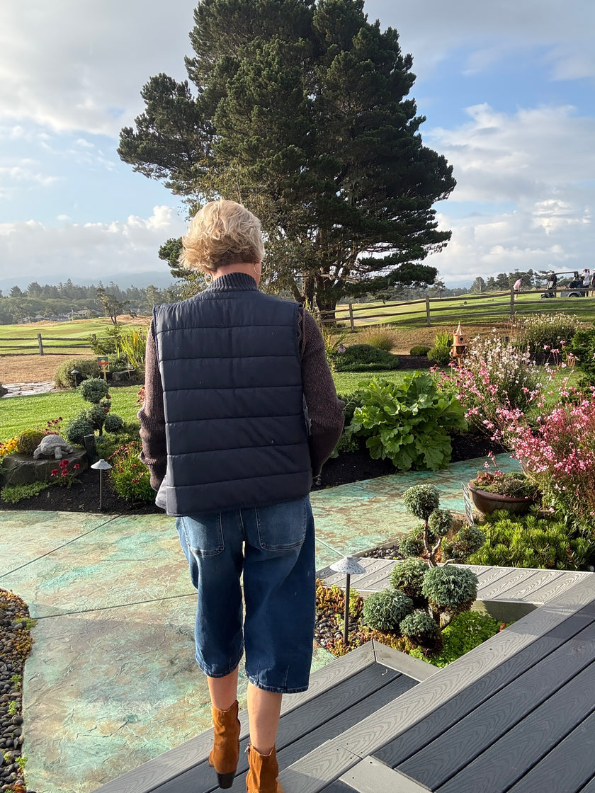 Quinns Sleeveless Reversible Quilted Vest
