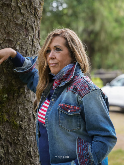 Rachelle M Coastal Mesa Shirt model side