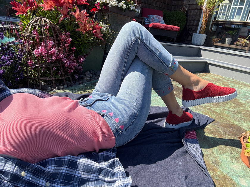 Whimsical Wonder Cuff Denim Jeans_3