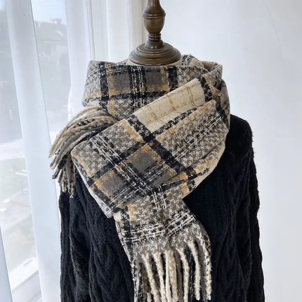 Plaid Warm Tassel Scarf