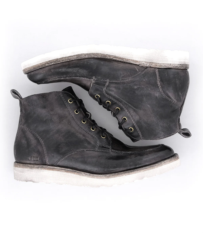 Bed|Stu Men's Lincoln Boot | side view