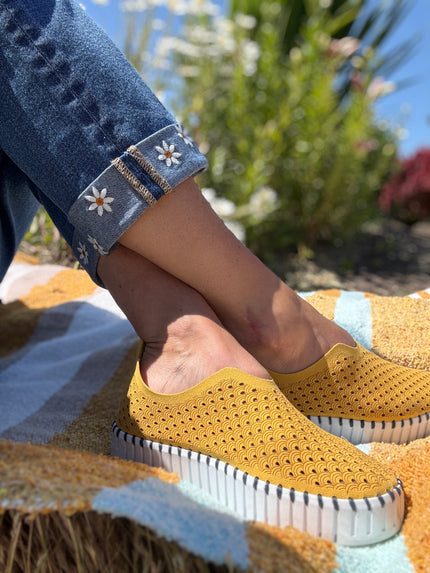 Rachelle’s Garden jeans