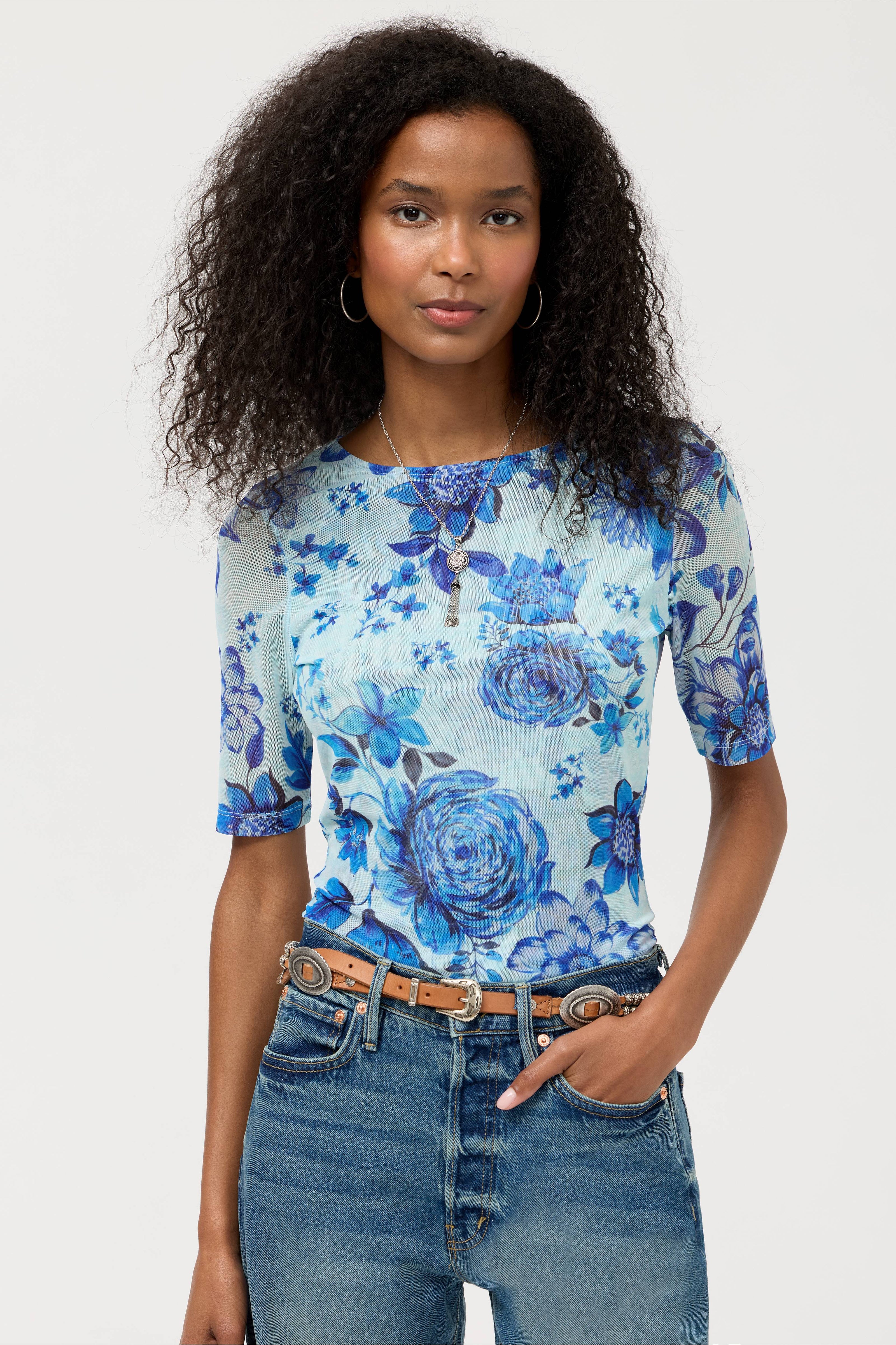 Elbow Sleeve Mesh Boatneck Top casablanca