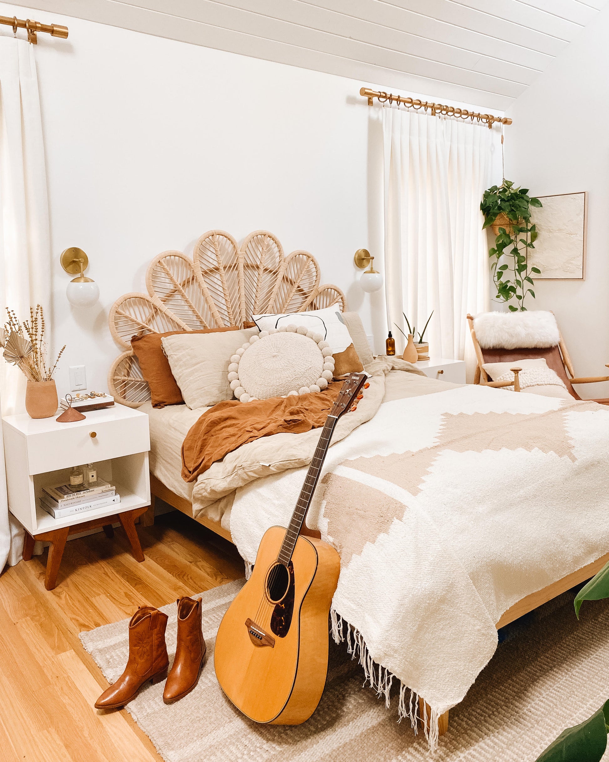 Tribe & True Handwoven Blanket - Adobe Ivory X-Large bedroom