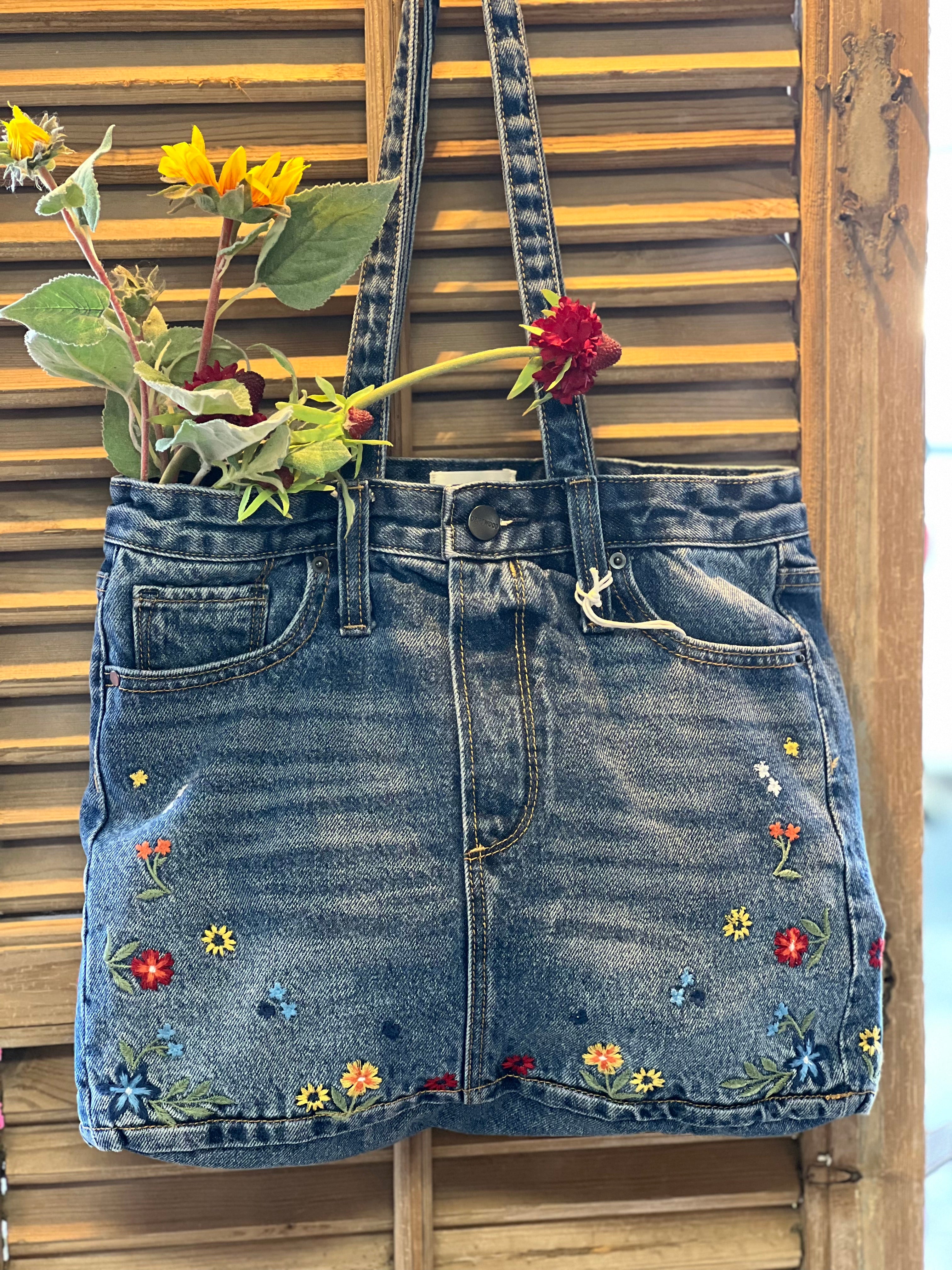 Large Tote X Floral Fields