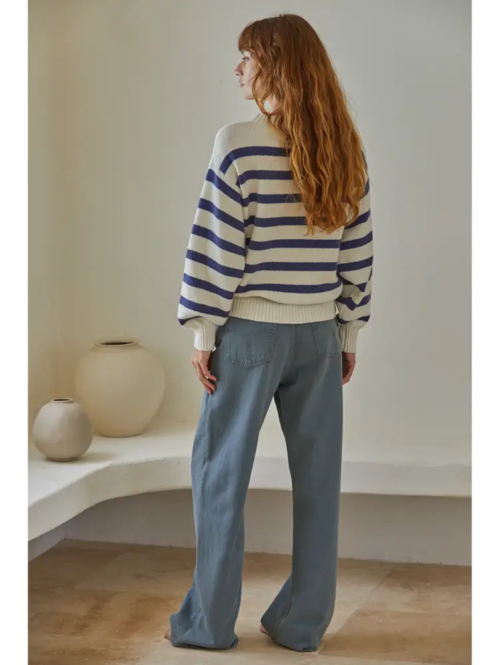 Womens Striped Sweater ivory blue back