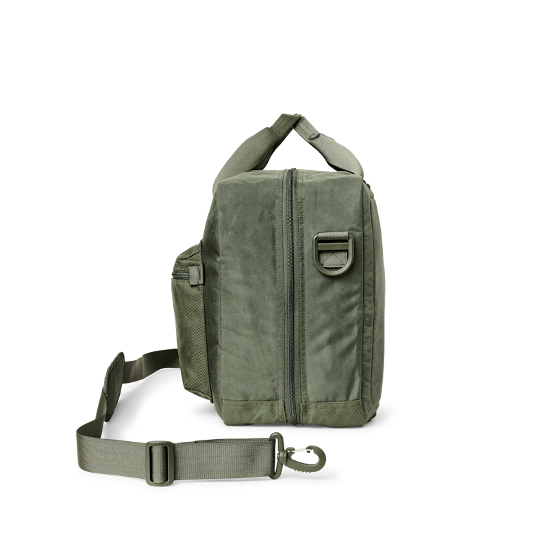 Filson surveyor pullman pack side