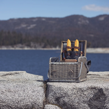 Kabrio Wine & Cheese Picnic Basket - Core setting