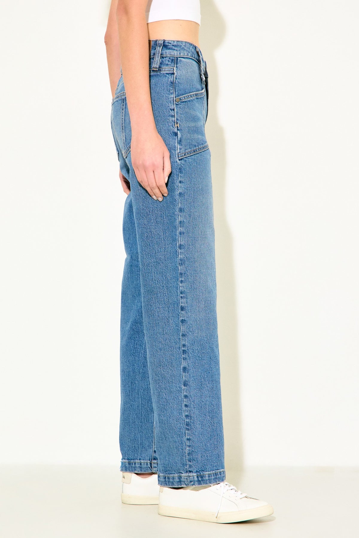 Mid Rise Ella Classic Straight