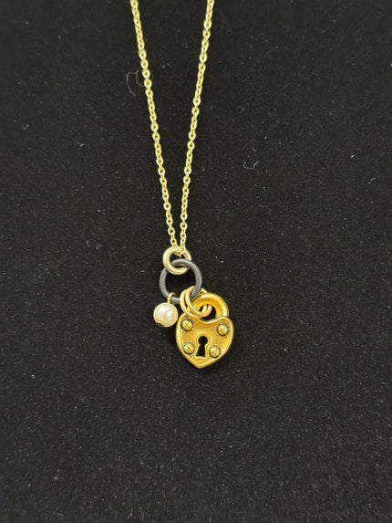 Gold Lock Pendant Necklace nw 25 64