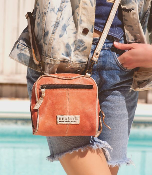 Bed|Stu Capture Cross Body model Blush Rustic Nectar Oats