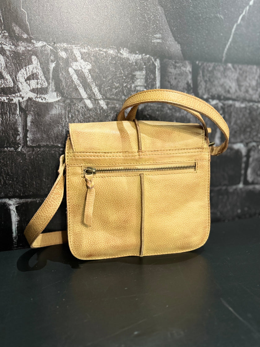 Essex Crossbody Wallet Bag