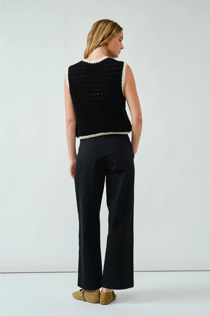 PULLOVER LARGE BUTTON KNIT VEST TOP back