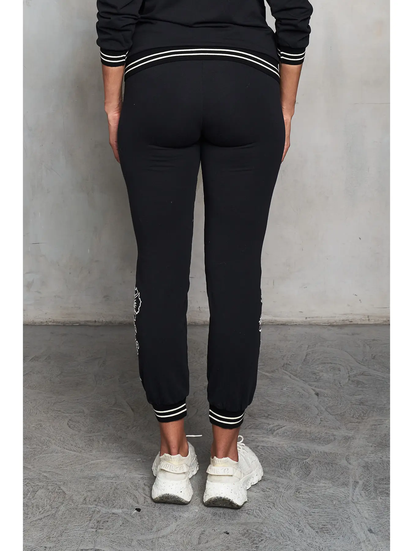 A FRENCH TERRY JOGGER back