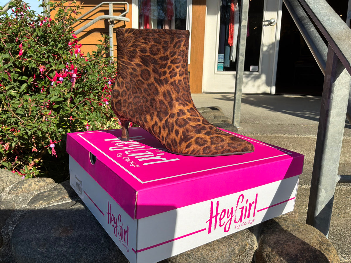 Gold Digger Boot