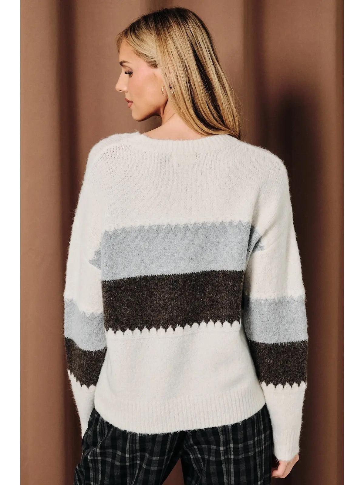 Round Neck Long Sleeve Color Block Sweater