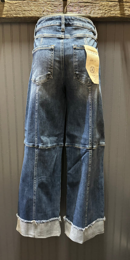 Slouchy Cropped Wide Jeans With Cuffed Hem back