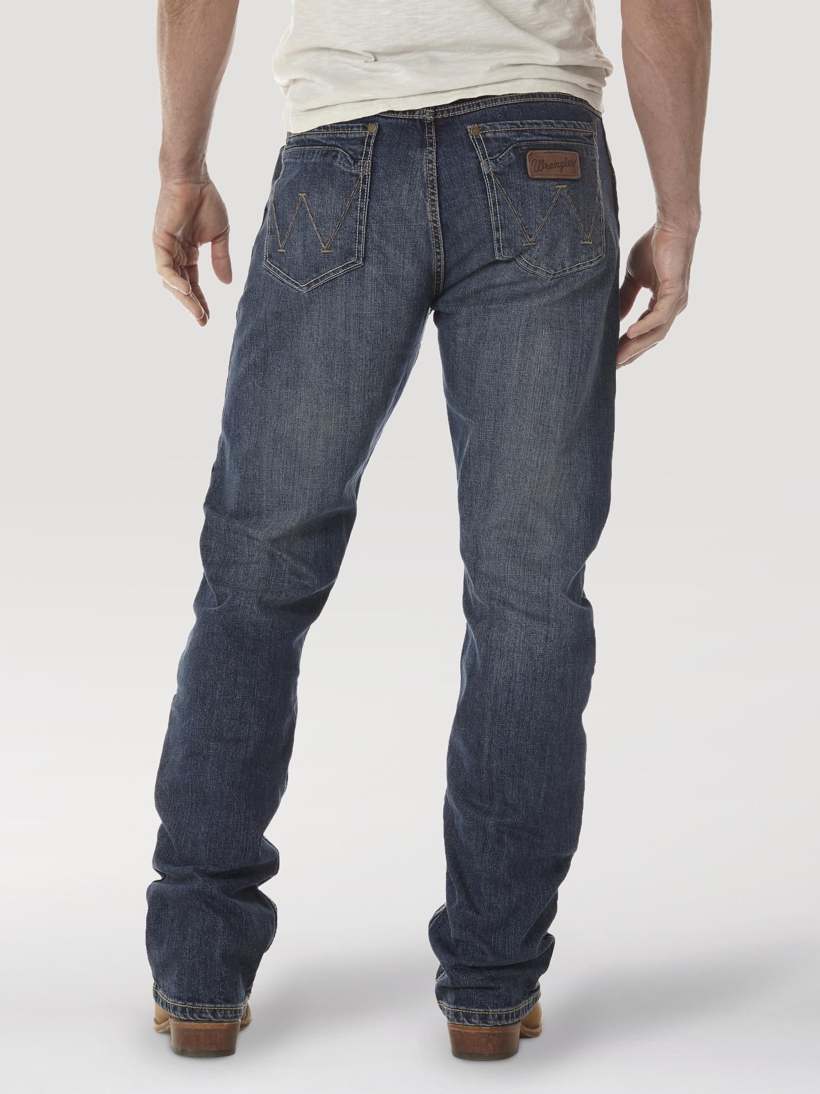 Wrangler Retro Slim Fit Bootcut Jean, layton-back