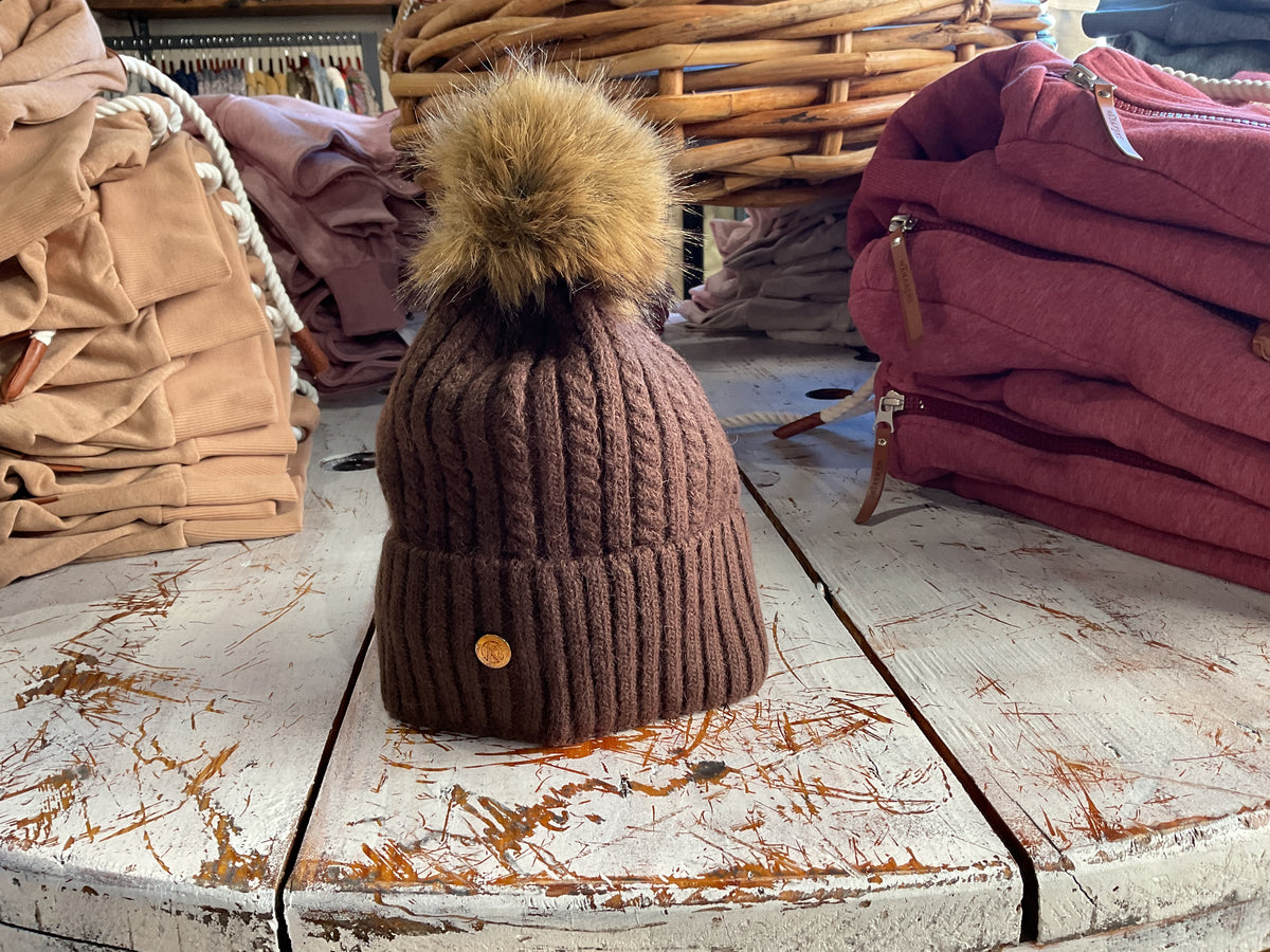 Cable Ribbed Knit Pom Beanie