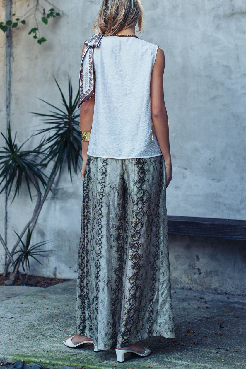 Amanda Tie Blouse-back