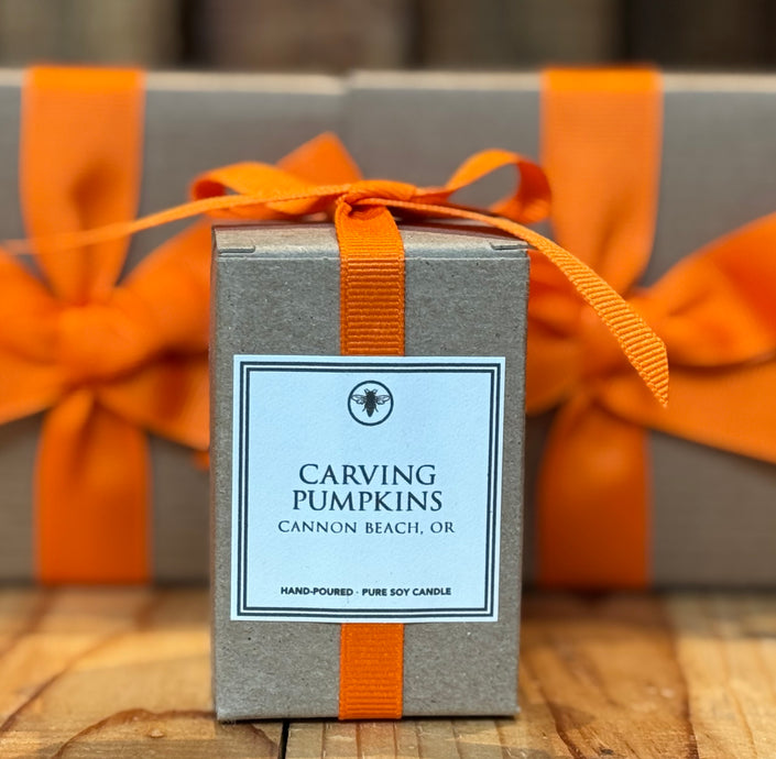 Carving Pumpkins NO 25 | Pumpkin, Ginger, Clove Small Candle