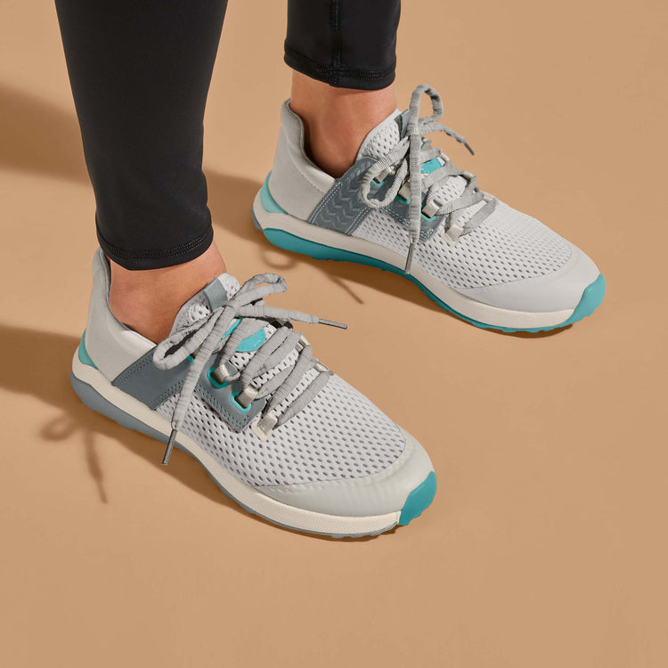 Wailuku Women's Sneaker | top/side/front