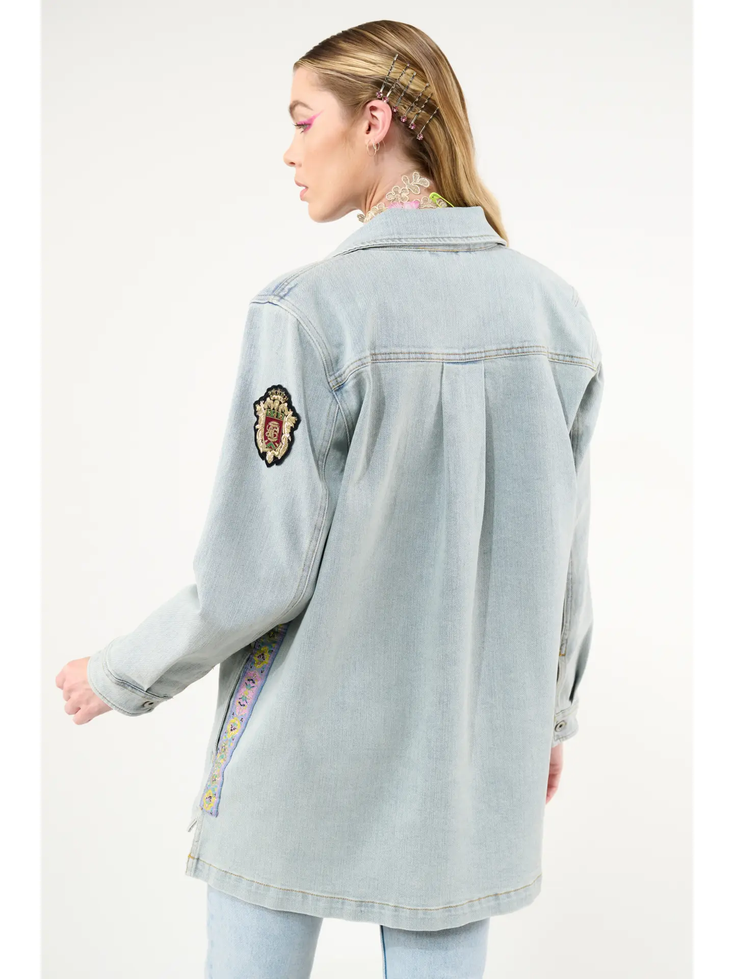 SUSANNA K. JACKET light denim back