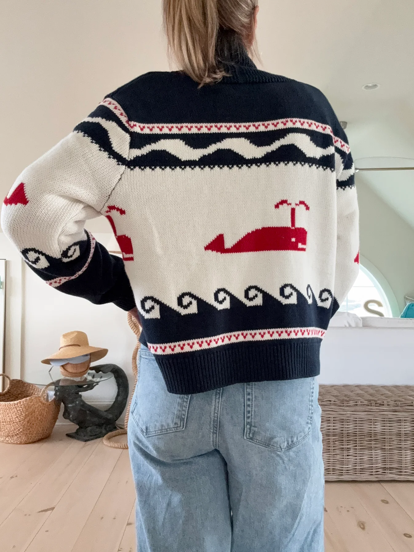 Whale Zip Cardigan Ivory, navy, red back