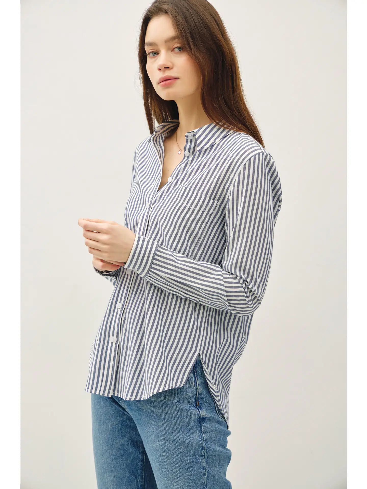 STRIPED LONG SLEEVE COLLARED BUTTON UP SHIRTS