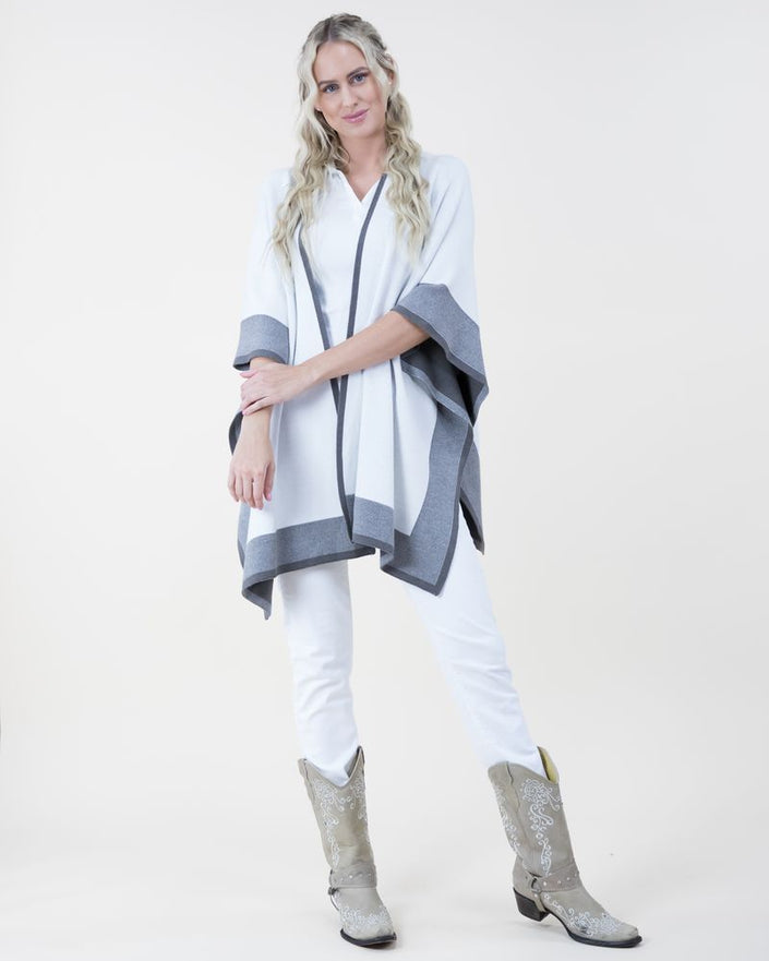 Two Tone Border Tight Knit Kimono front