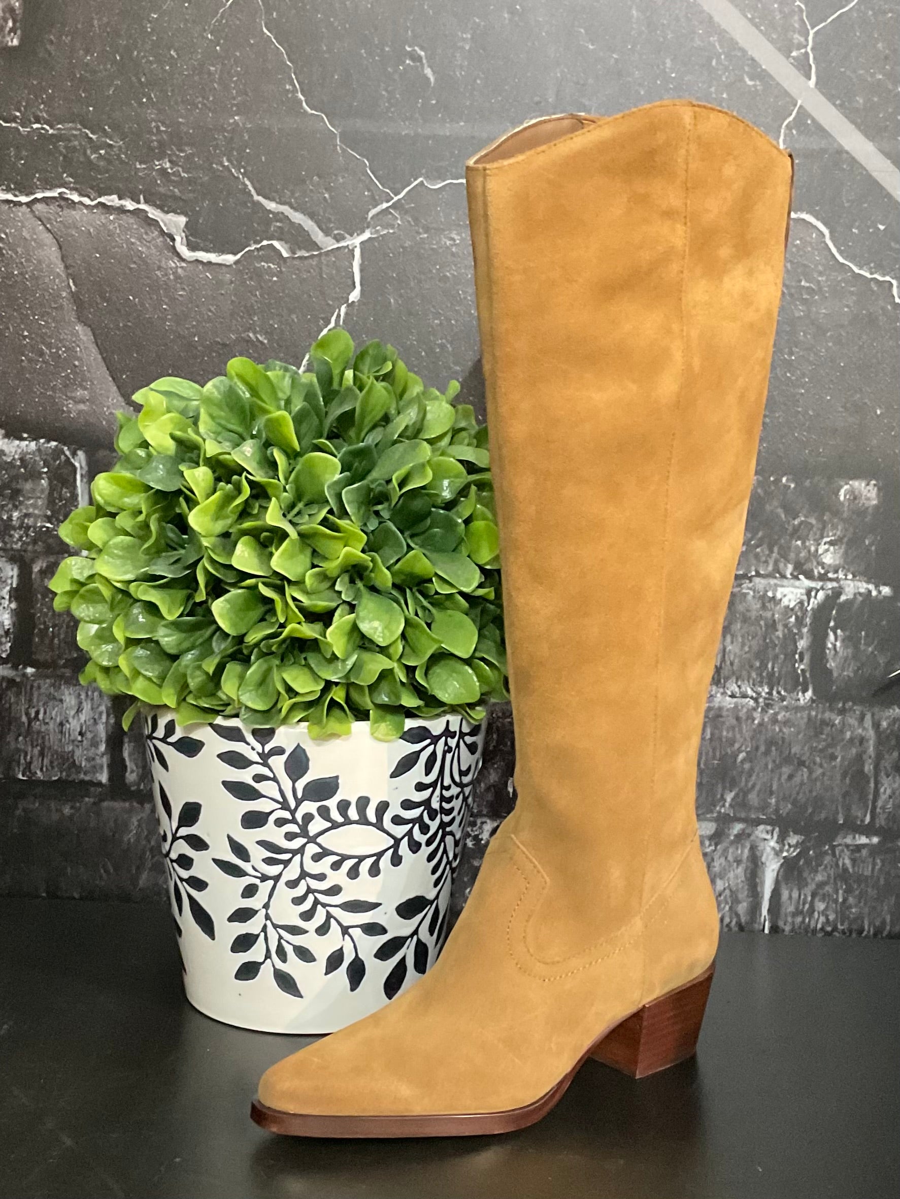 Virona H2O Boots brown suede side