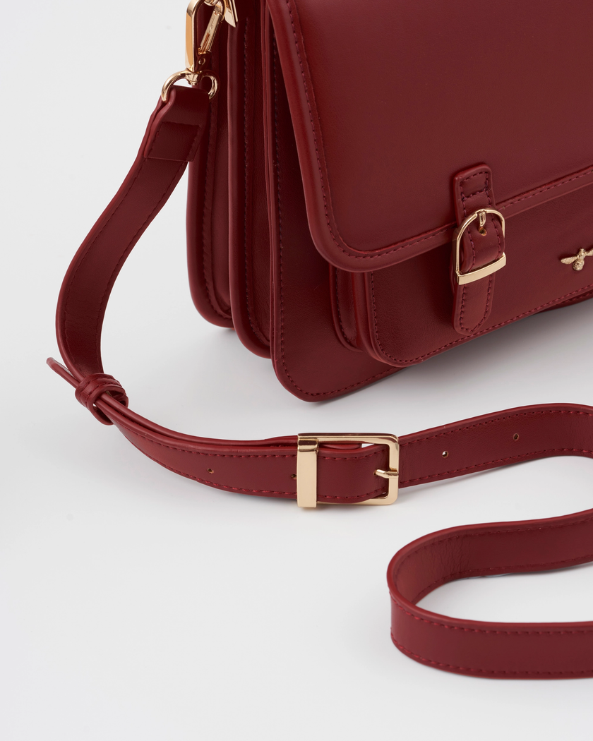 Wonderland Satchel Red strap close up