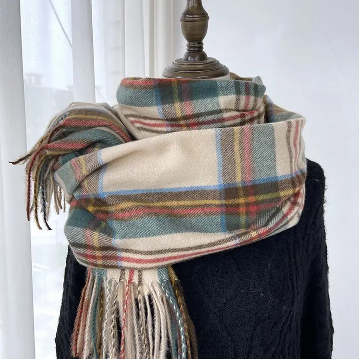 Winter Plaid Scarf beige